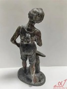 Статуэтка "Мальчик-кузнец". Скульптура. Шпиатр.